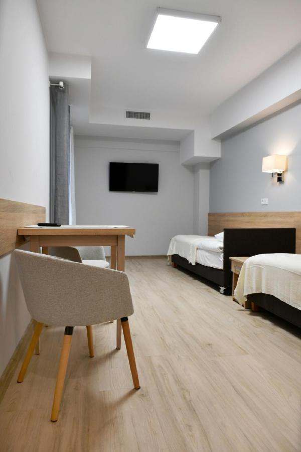 Bed and Breakfast Fotex Зомбки Экстерьер фото