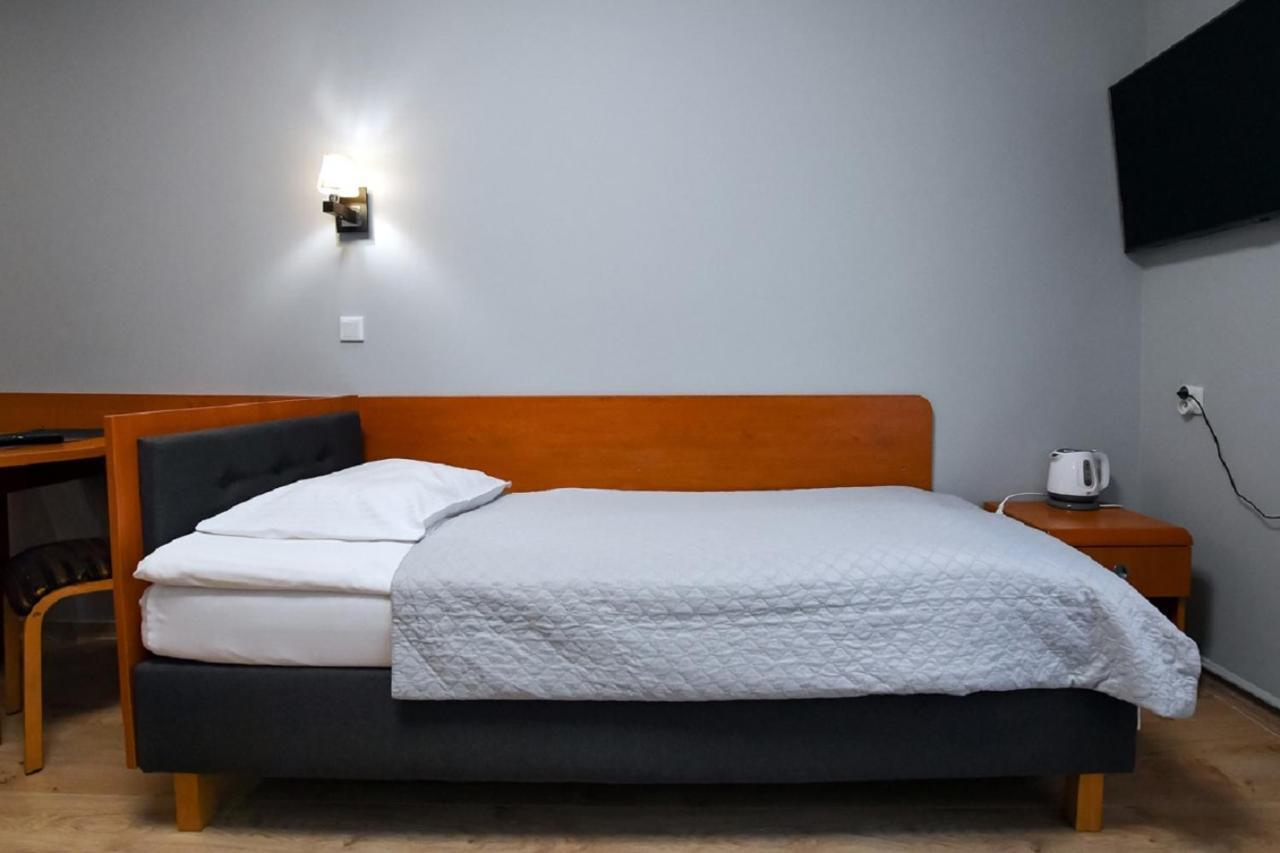 Bed and Breakfast Fotex Зомбки Экстерьер фото