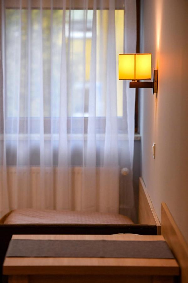 Bed and Breakfast Fotex Зомбки Экстерьер фото
