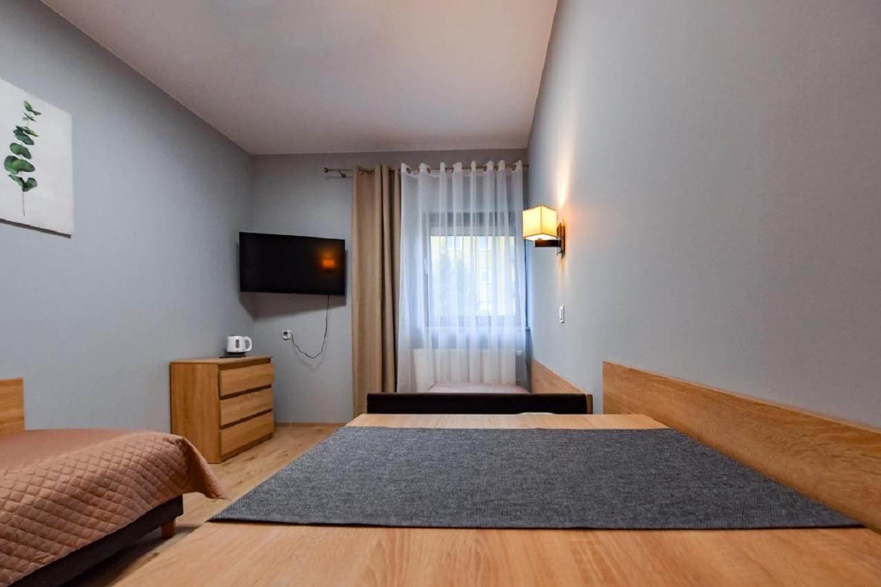 Bed and Breakfast Fotex Зомбки Экстерьер фото