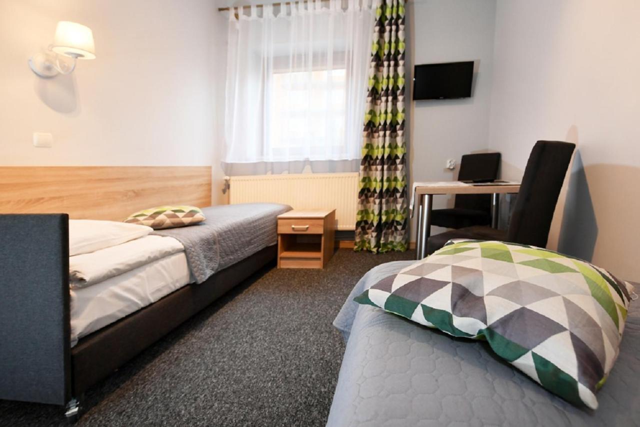 Bed and Breakfast Fotex Зомбки Экстерьер фото